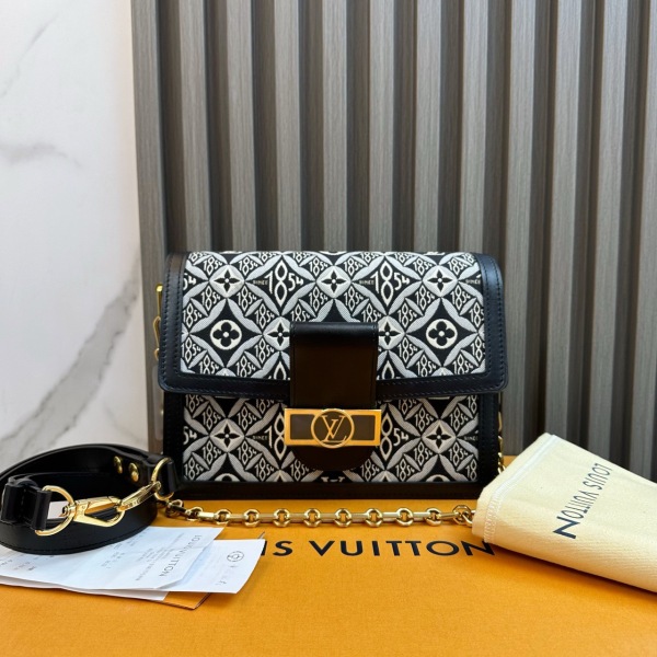 包包/路易威登/99新/250115QR0028