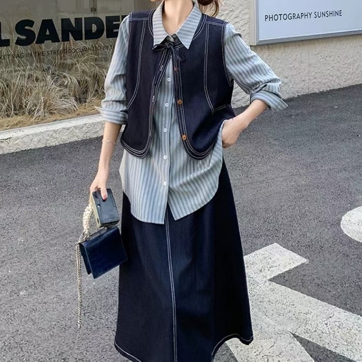 初秋减龄牛仔套装裙条纹衬衫马甲半身裙穿搭
