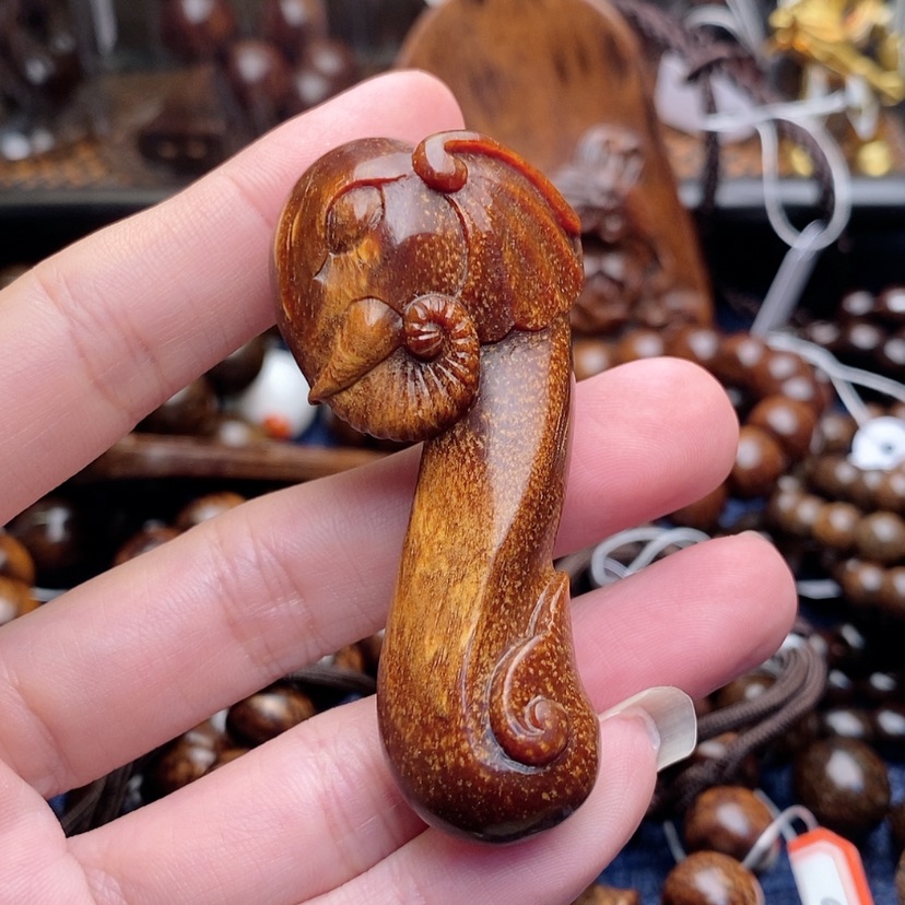 【闪购商品】贡木把件好**豚遇巴布亚贡木