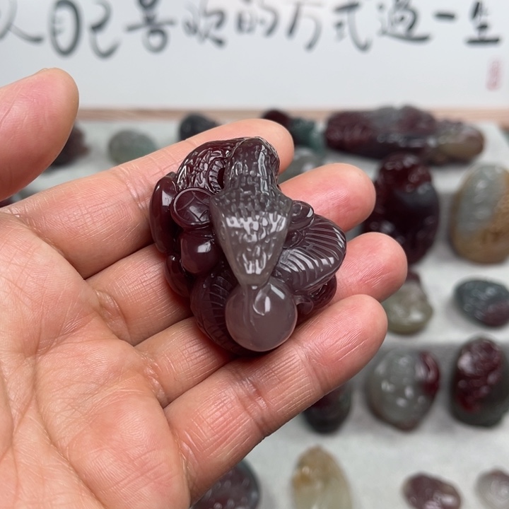 玛瑙/玉髓颈饰未镶嵌?****?