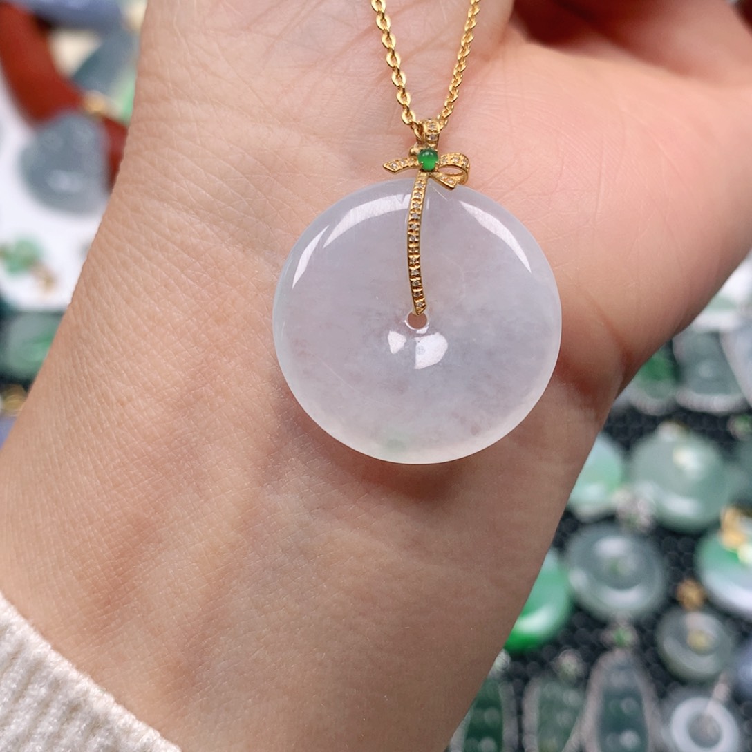 【闪购商品】翡翠吊坠(不含链)18K金镶嵌