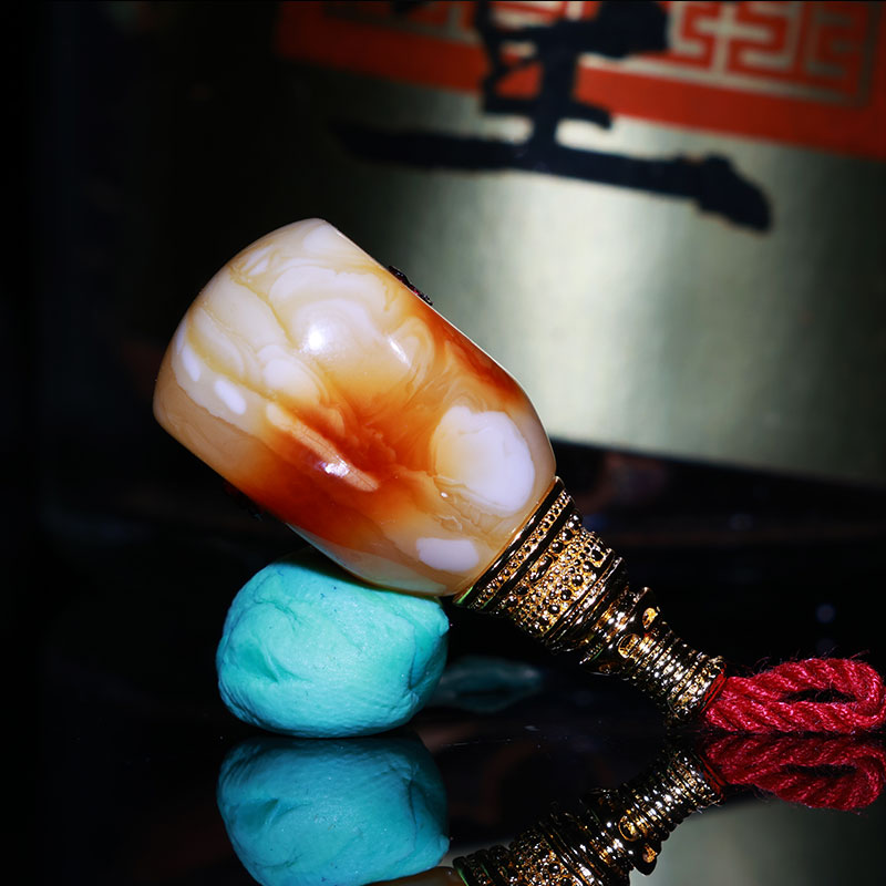 13m沁色三通天然原矿一物一图精工分体三通蜜蜡三通佛头Y11