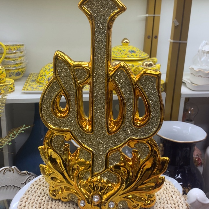 摆件陶瓷。。。。。。。。。