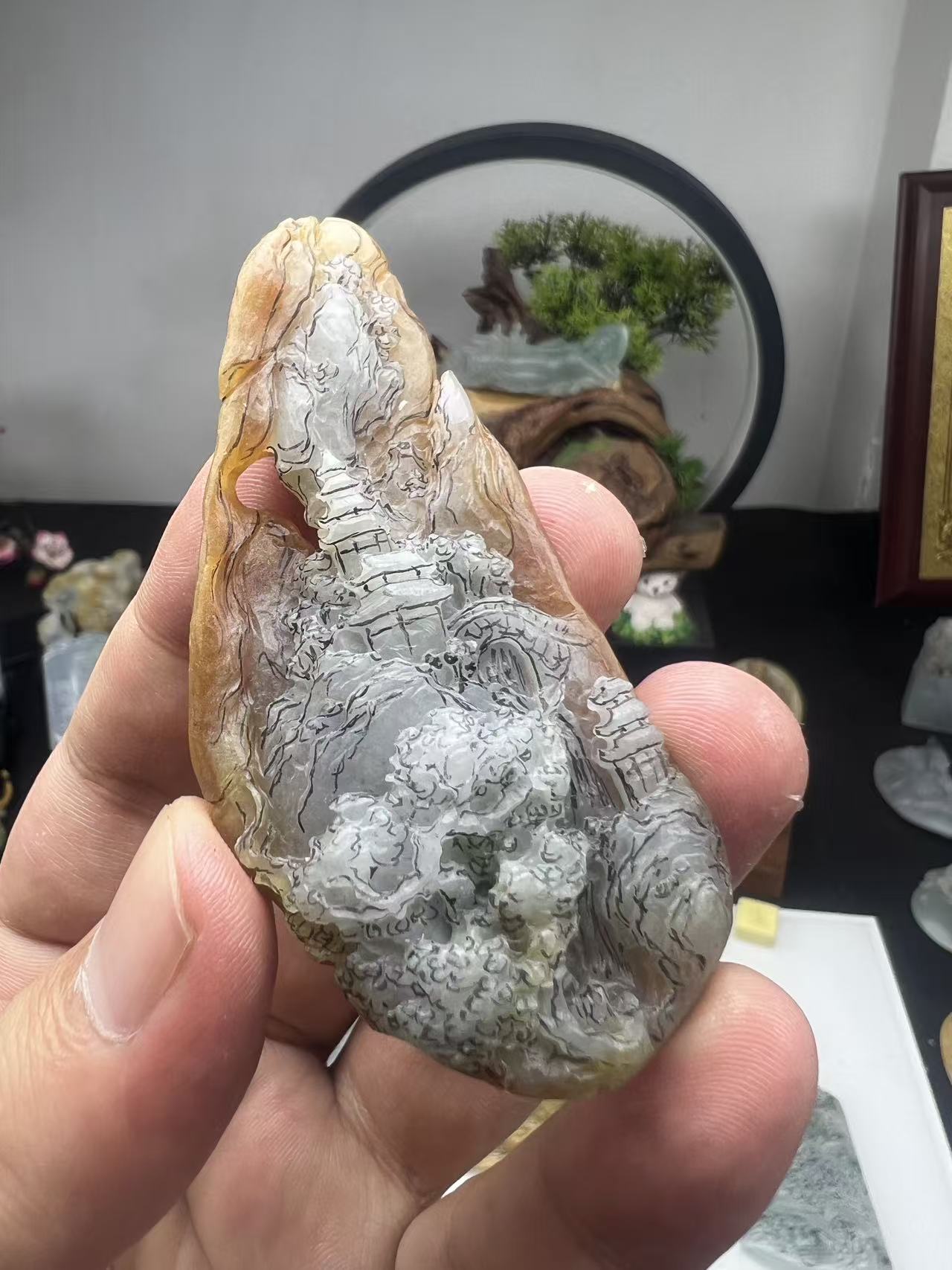 天然缅甸翡翠黄翡冰胶山水牌毛货买断需抛光尺寸