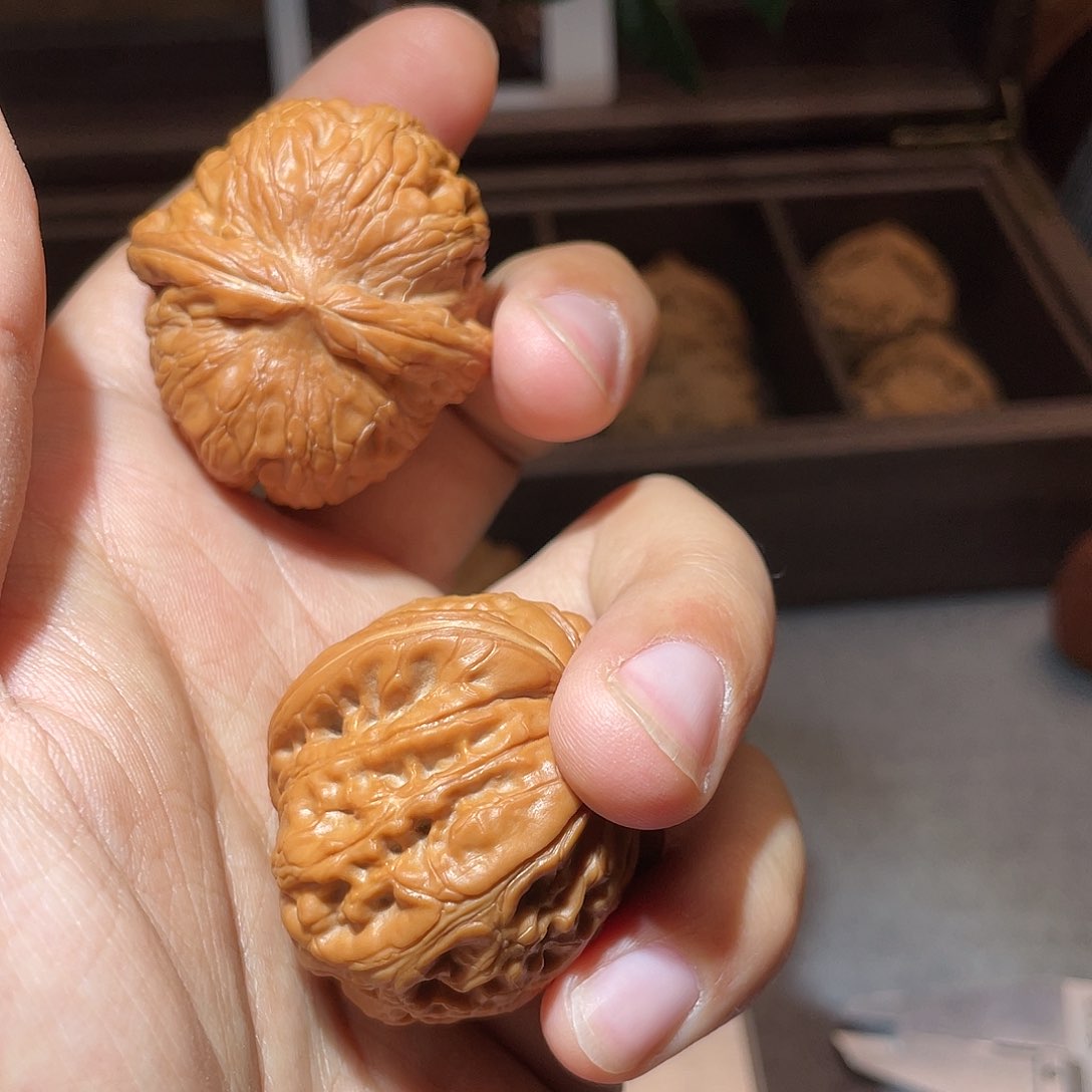 文玩核桃吊坠洋****选元宝