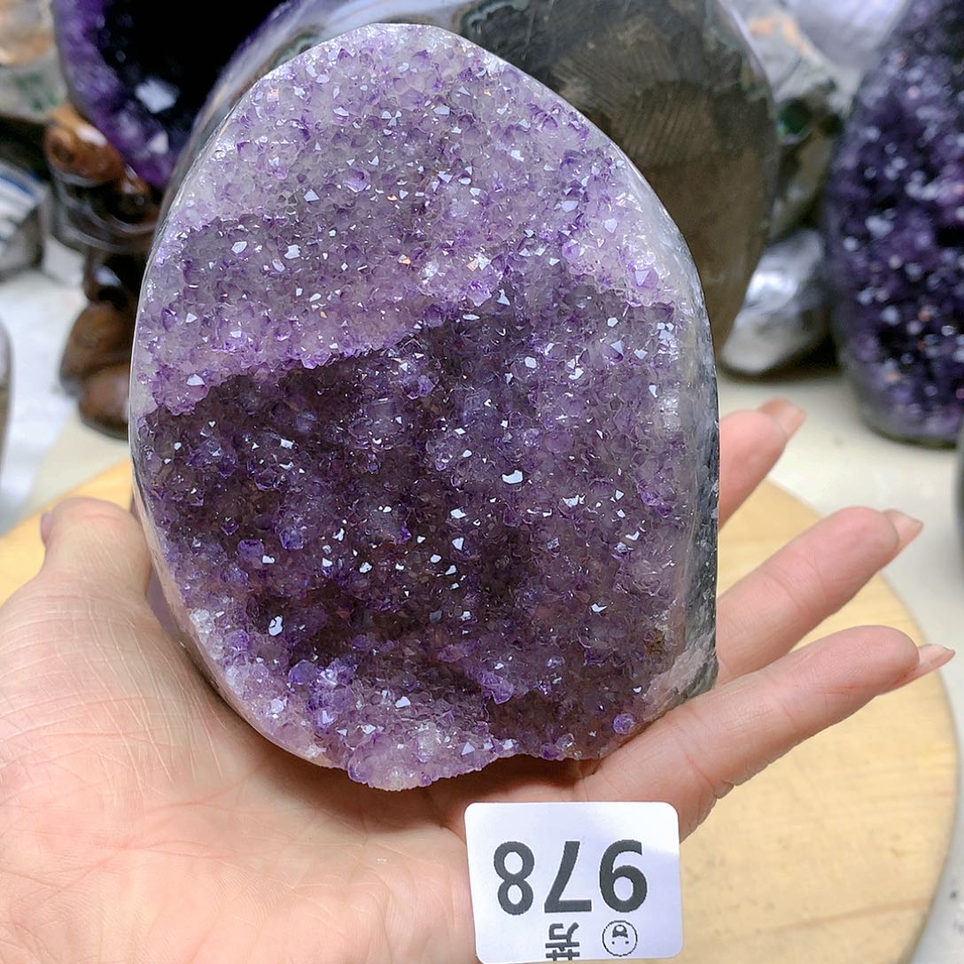 紫晶大型摆件（非配饰）未镶嵌
