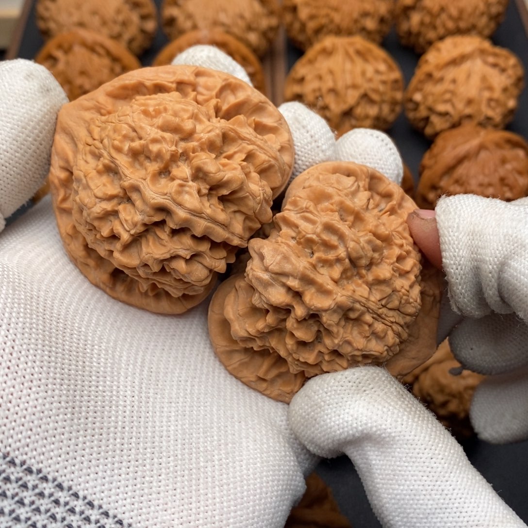 文玩核桃把件祝*官帽