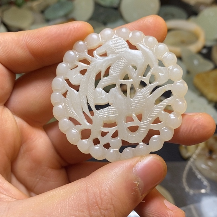 颈饰未镶嵌和田玉烂*