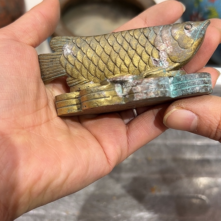 百****缘微瑕疵黄铜摆件工艺品