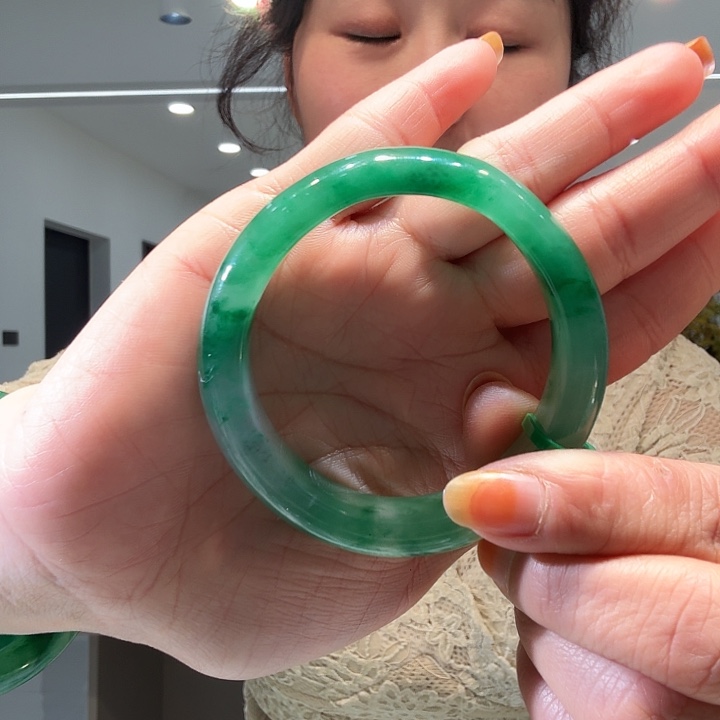 石英质玉合金手镯