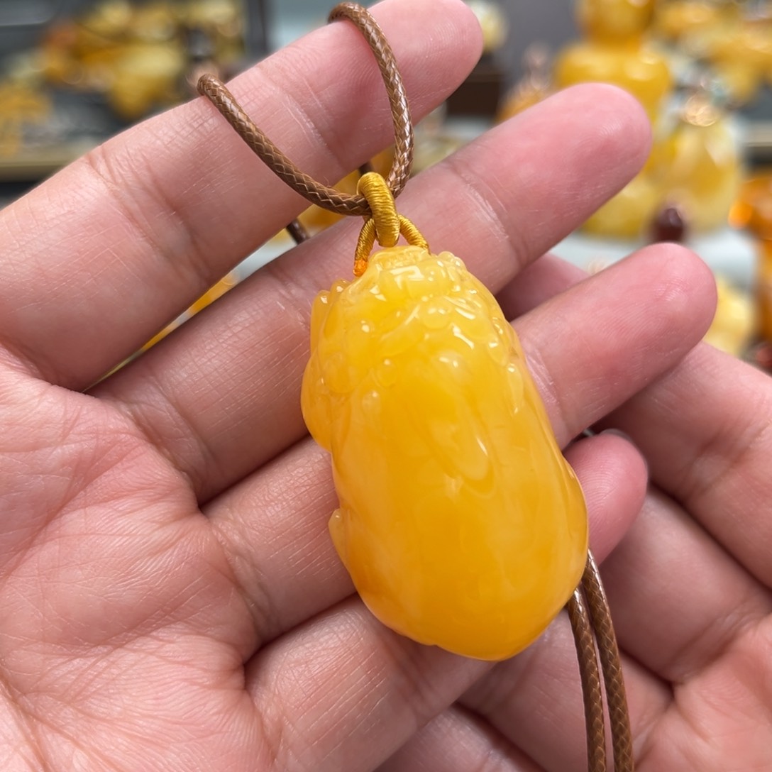 蜜蜡珠宝奇石未镶嵌h****w