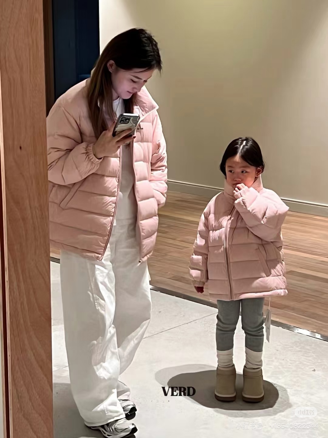 由拉 未读中大童羽绒服 