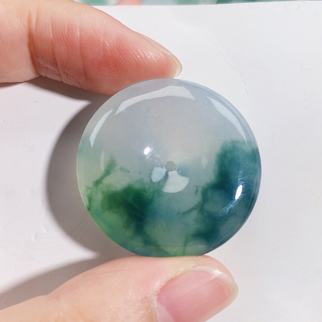 颈饰未镶嵌翡翠吊坠