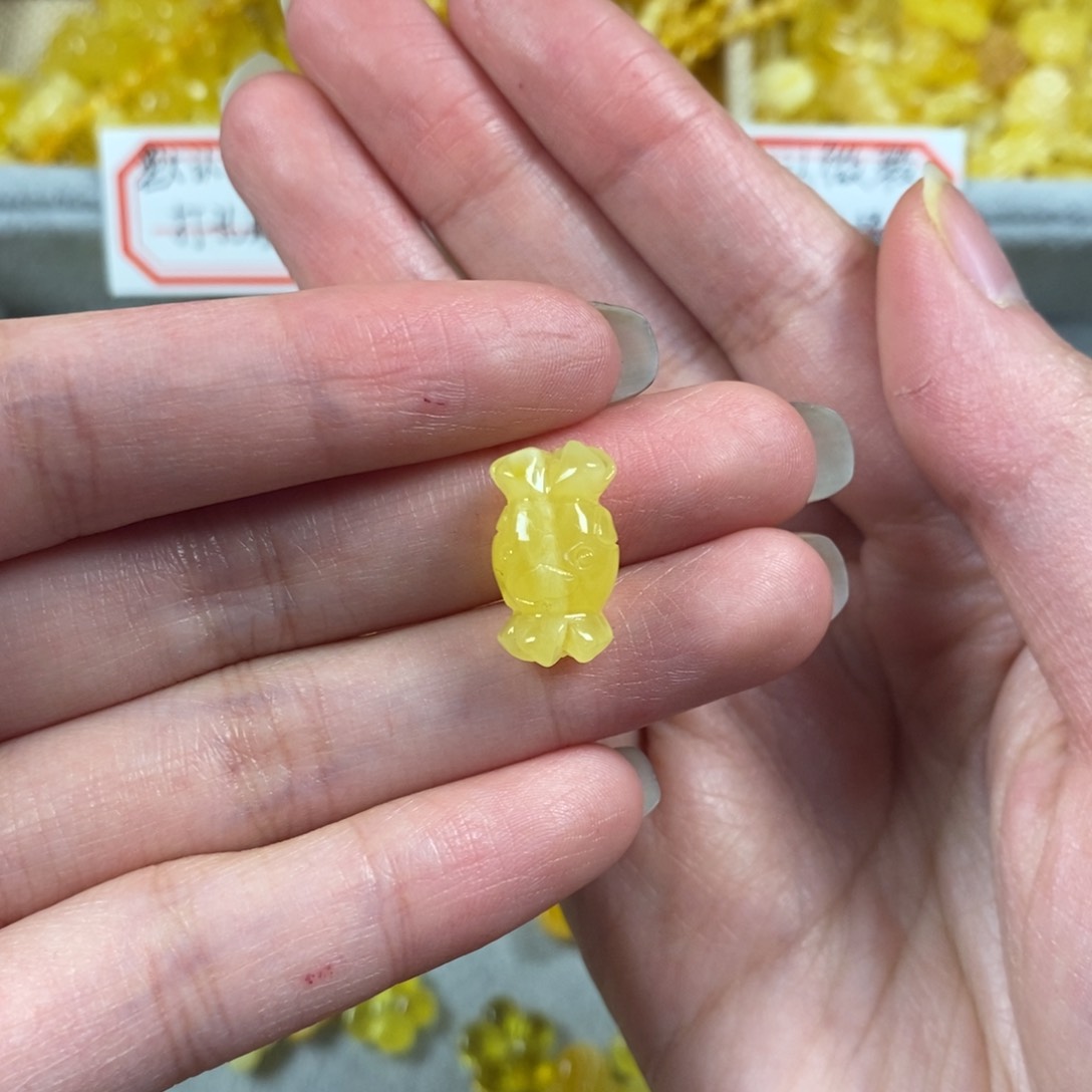 蜜蜡裸石未镶嵌糖果