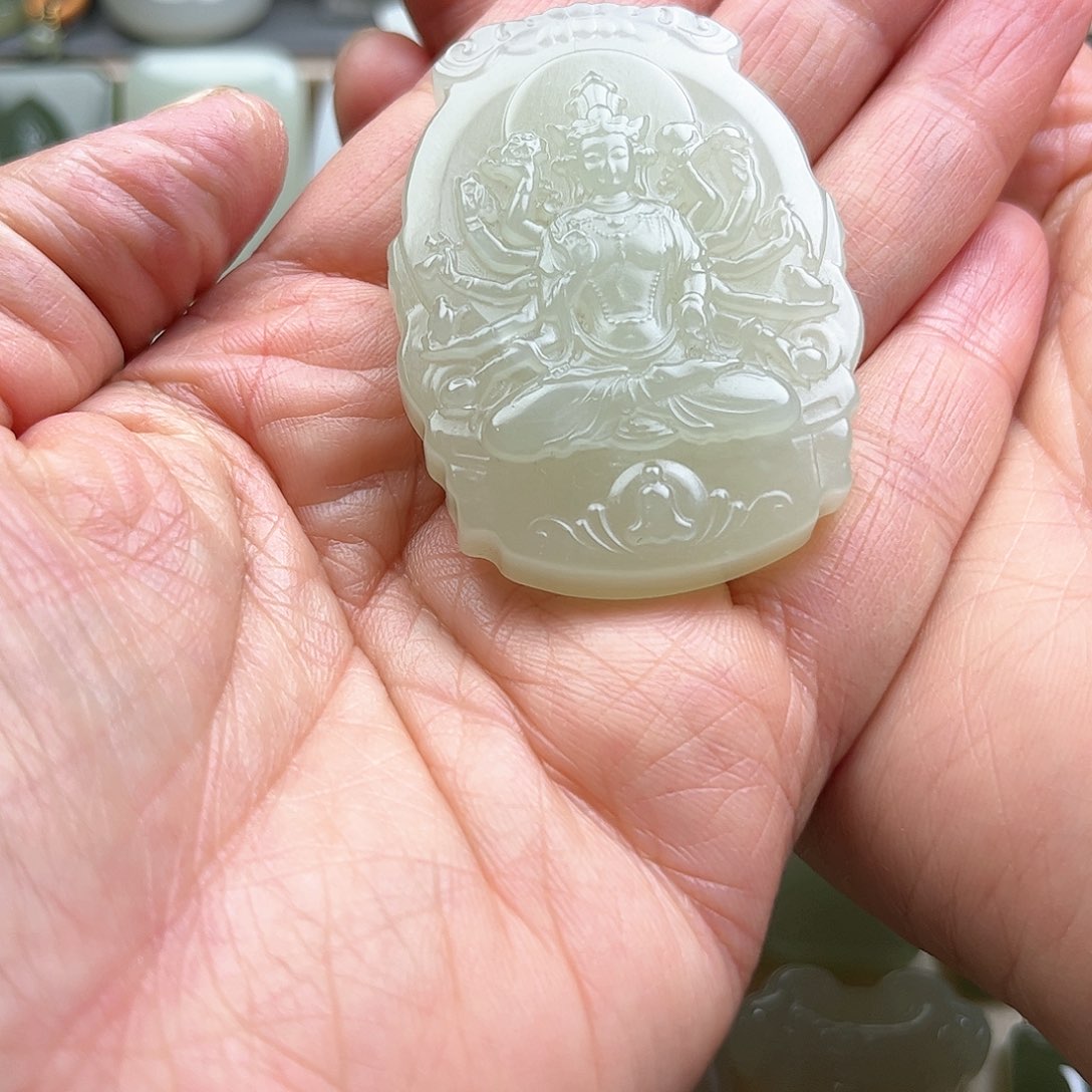 和田玉挂件未镶嵌