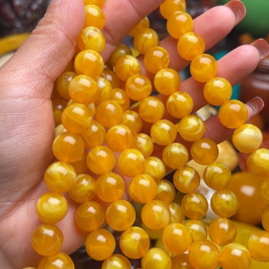 琥珀手串未镶嵌蜜蜡