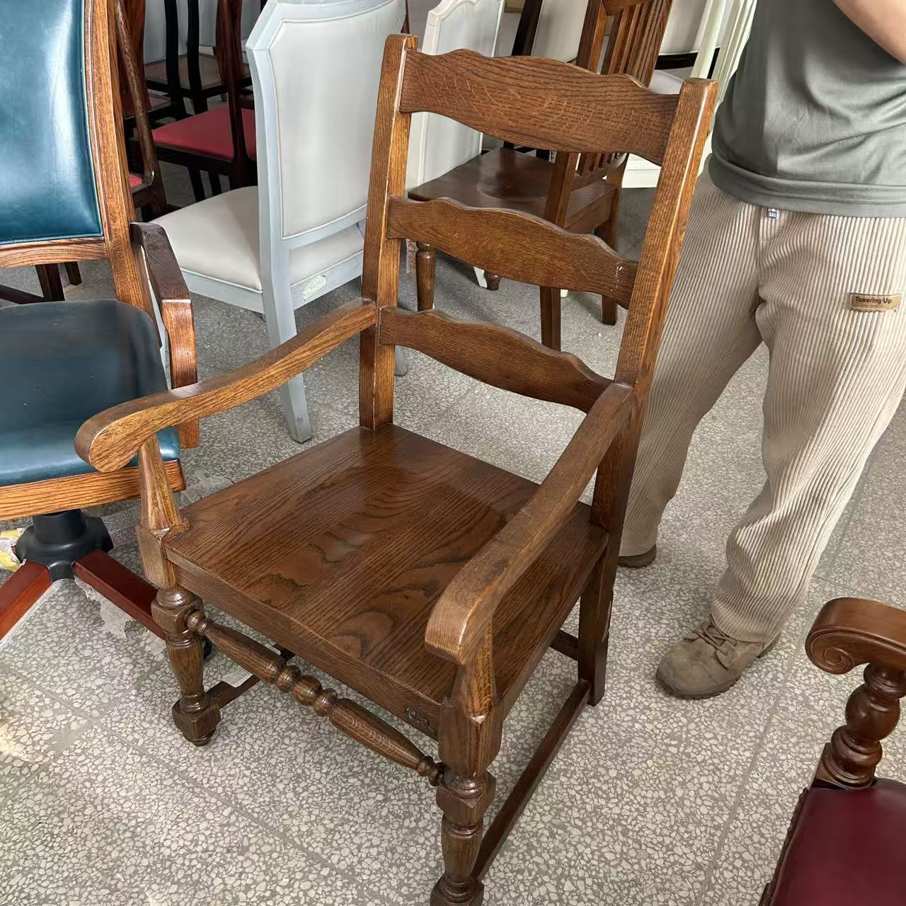 【XWZB】CNJSA004:J651餐椅(样品瑕疵)