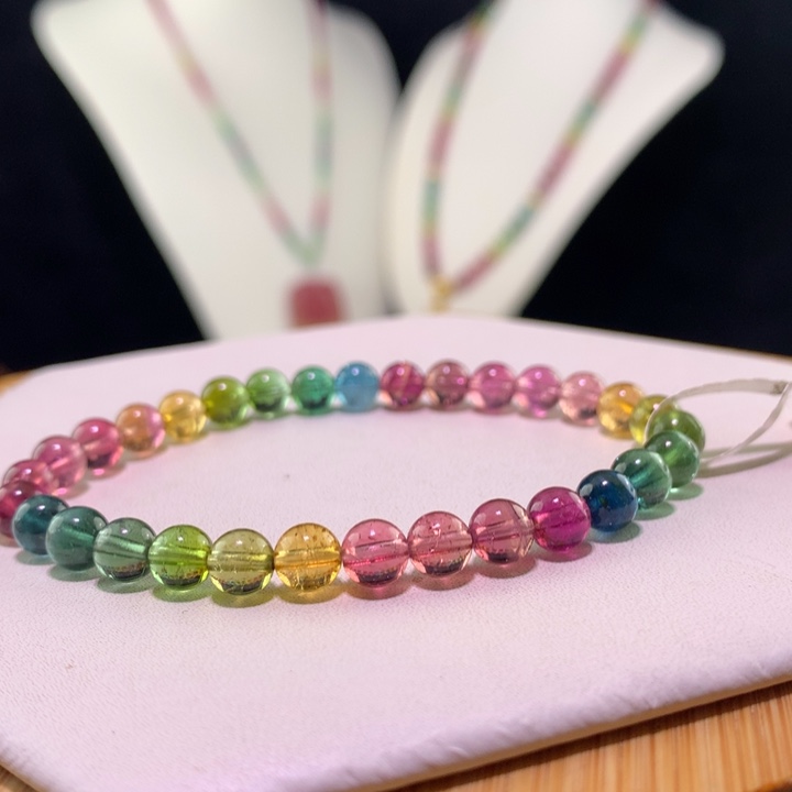 双色碧玺手链未镶嵌