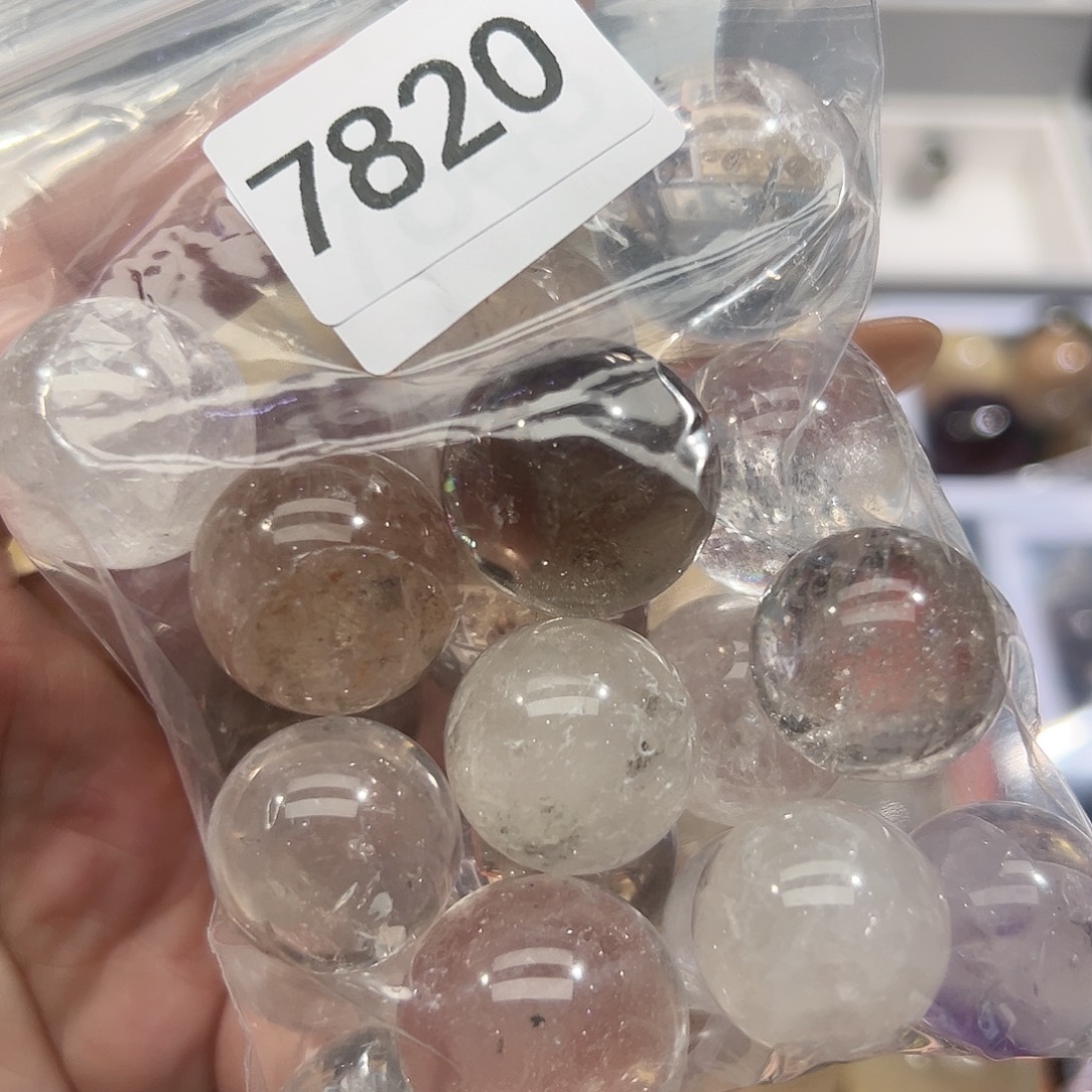 水晶大型摆件（非配饰）未镶嵌