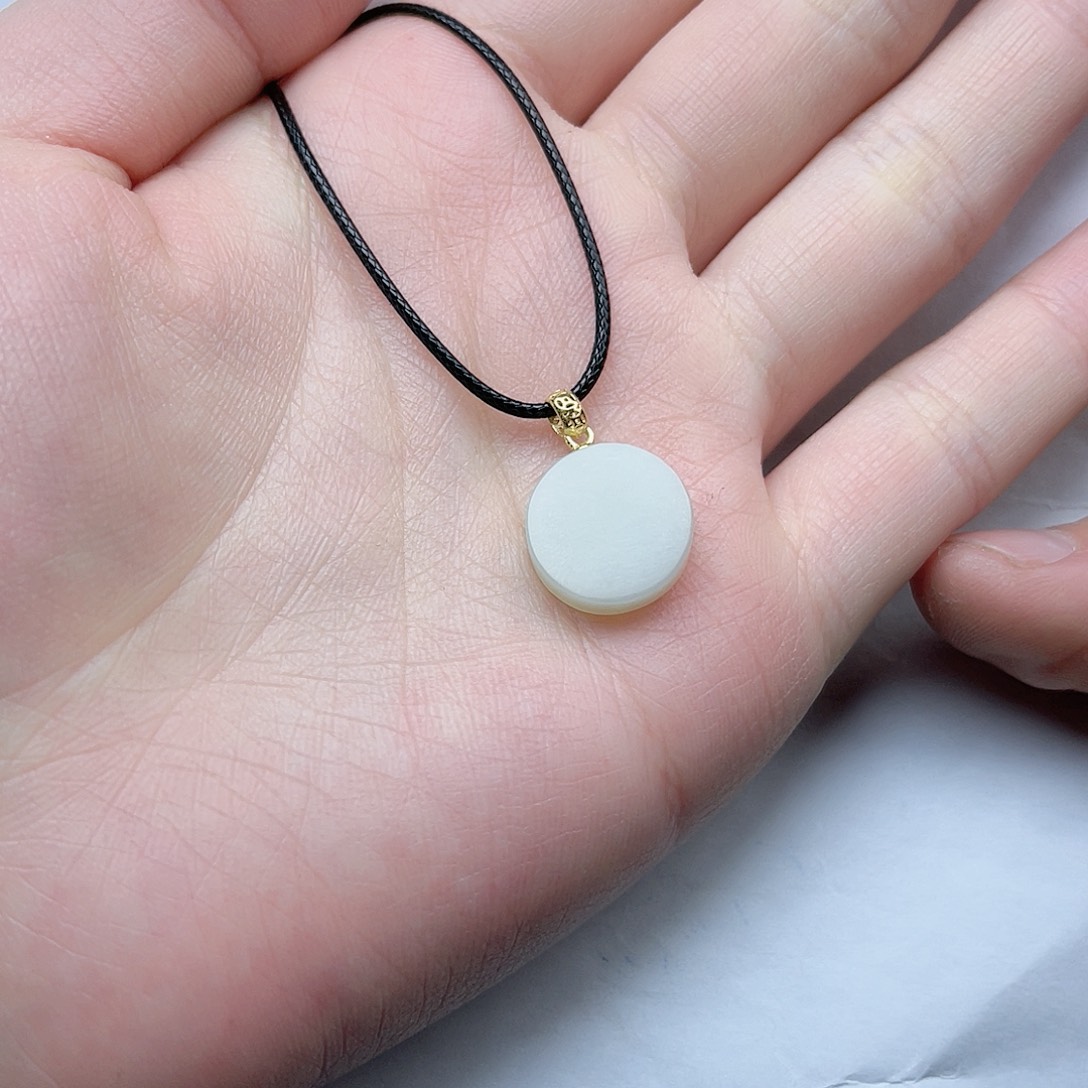 和田玉挂件。k k 银S925镶嵌