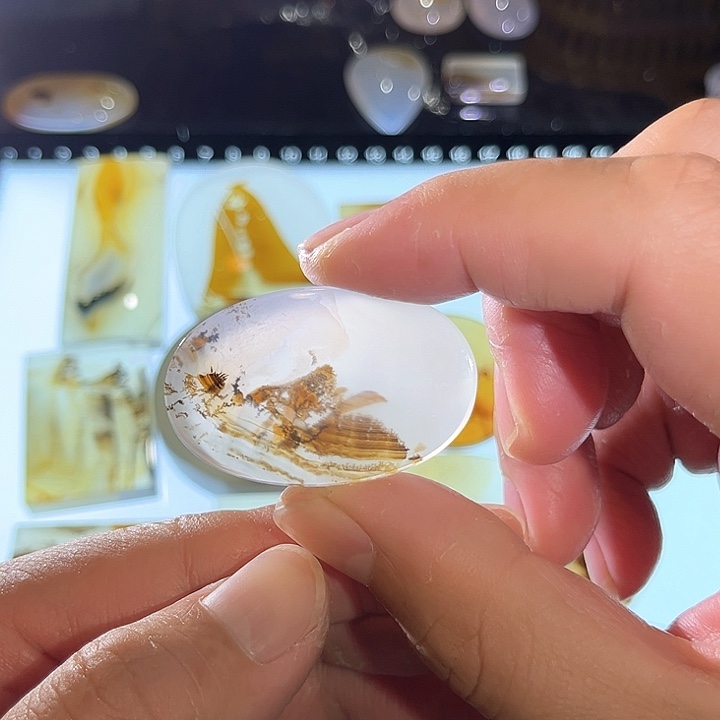 玛瑙/玉髓未镶嵌吊坠(不含链)