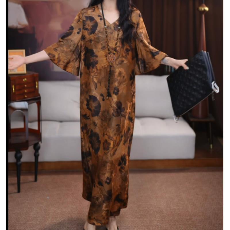 B【仙瑶】香云纱新中式设计感夏季短袖V领修身季百搭国风连衣裙