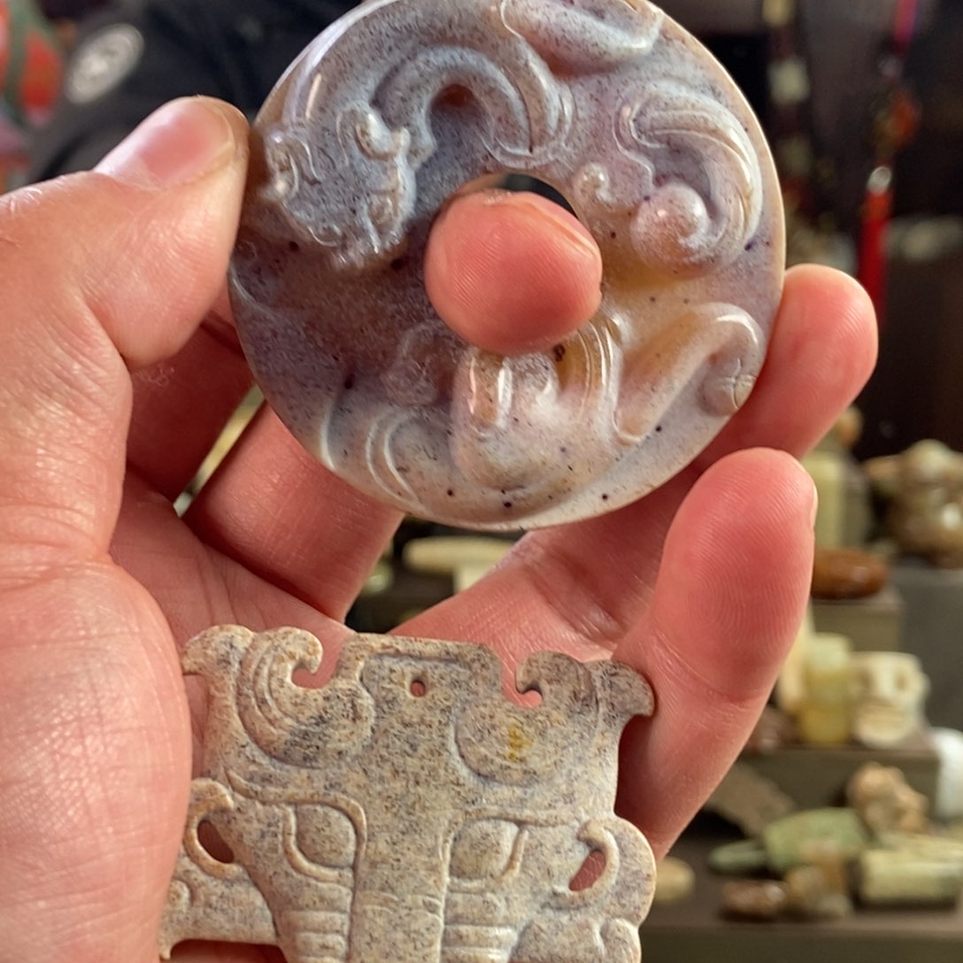 和田玉挂件未镶嵌爍