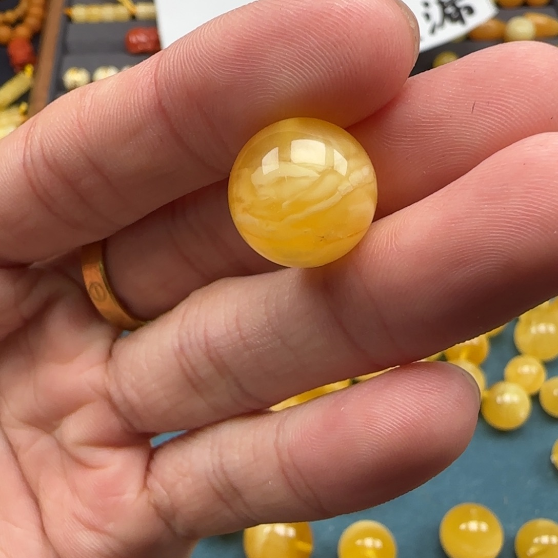 蜜蜡裸石未镶嵌天然b10