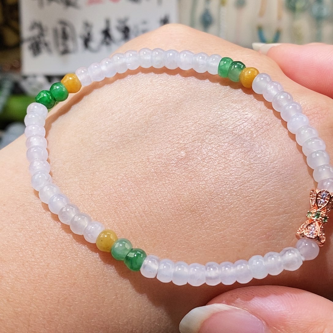 翡翠未镶嵌颈饰算盘珠