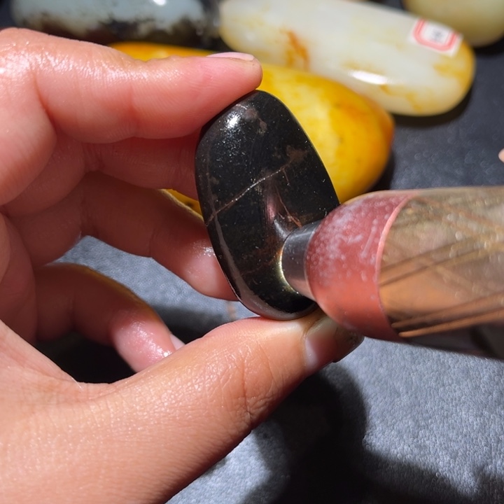 和田玉未镶嵌珠宝奇石