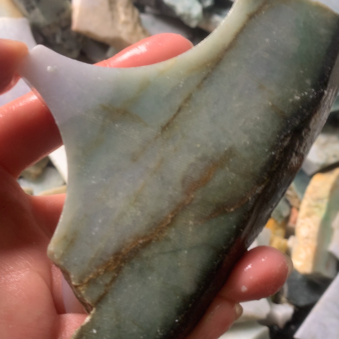 翡翠颈饰未镶嵌缅甸翡翠