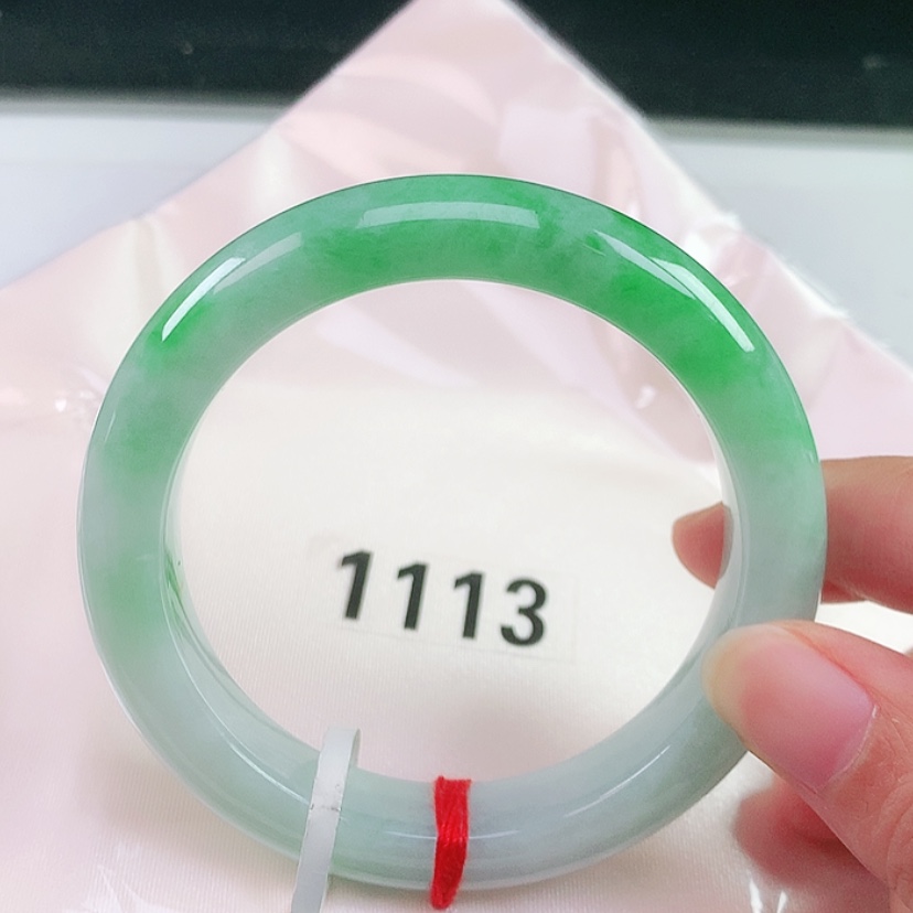 【闪购商品】未镶嵌手镯翡翠