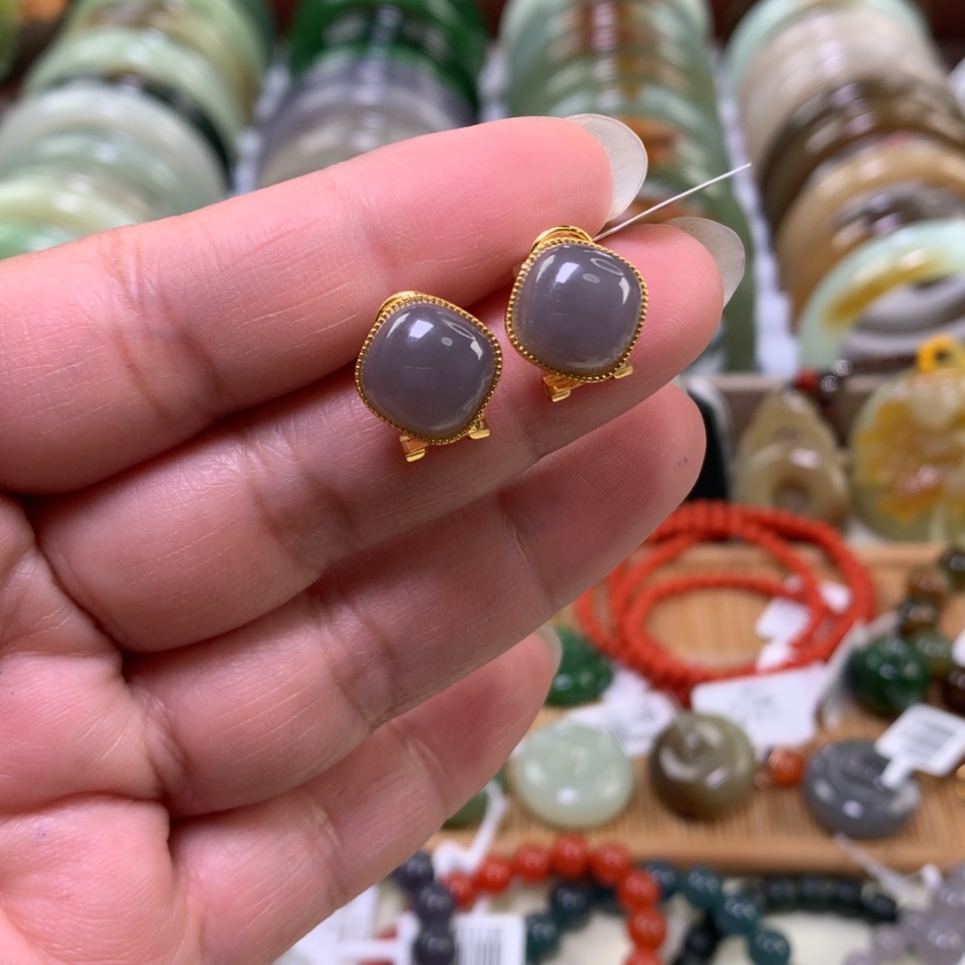 和田玉银S925镶嵌耳饰