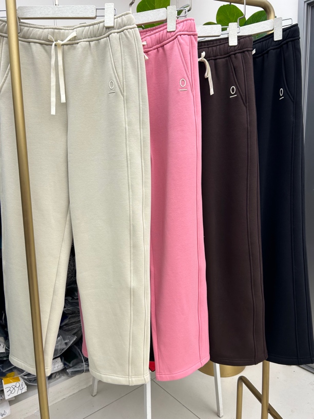 水淼加绒直筒显瘦卫裤