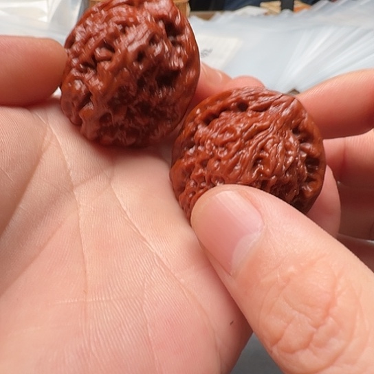 吊坠文玩核桃南疆石033