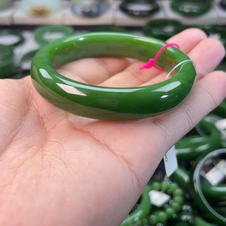 和田玉（碧玉）手镯未镶嵌