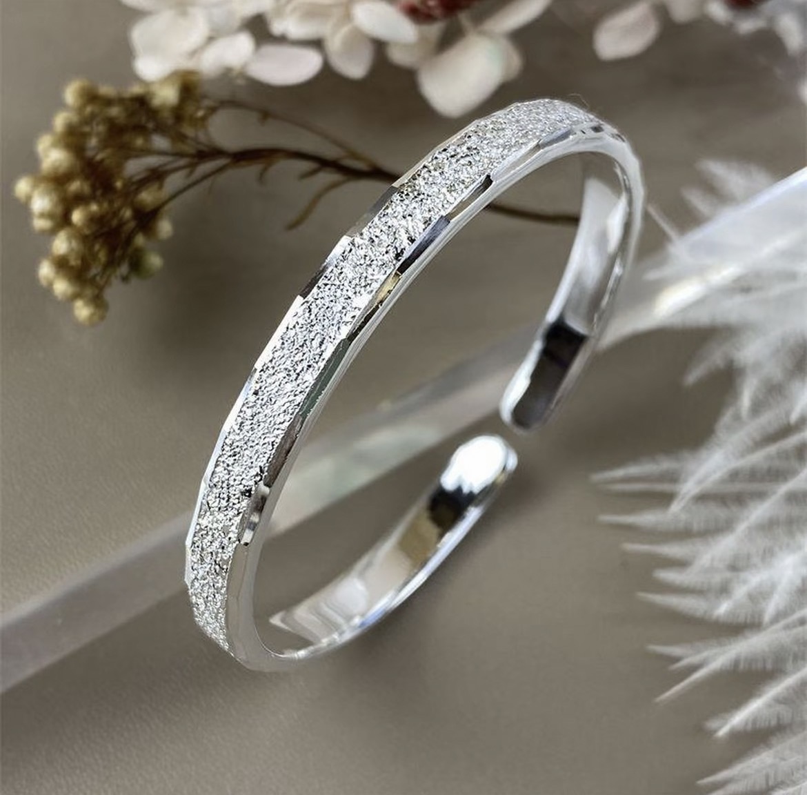 YZ028 碎冰冰轻奢开口镯 银色精品手镯 无礼盒