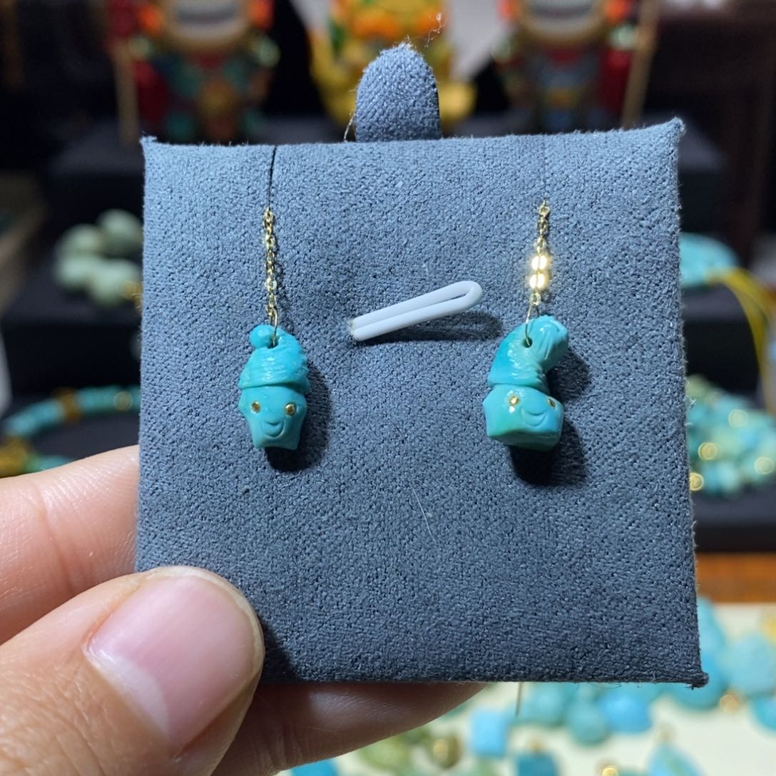 绿松石耳饰18K金镶嵌