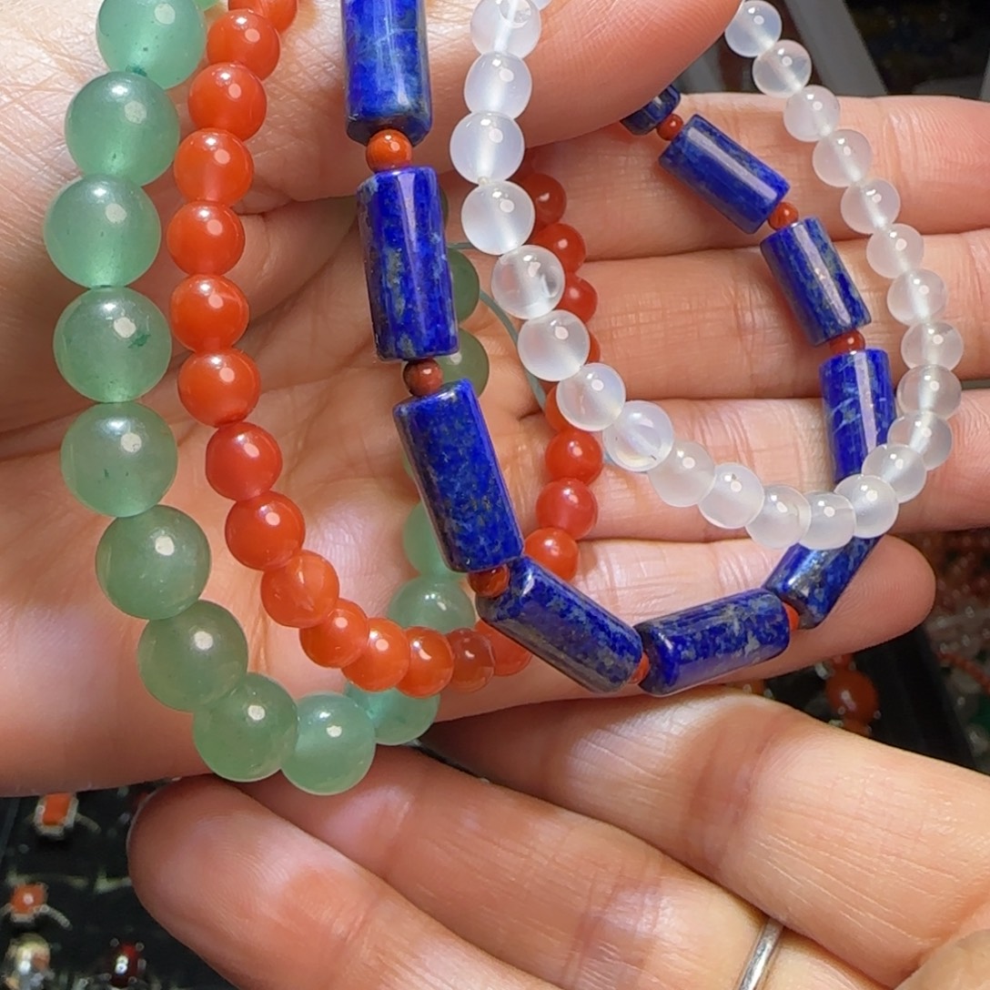 南红玛瑙未镶嵌手链