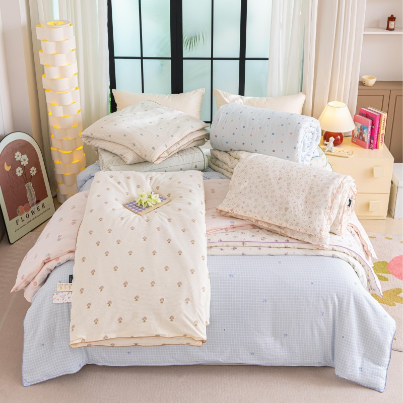 （品牌尾单）日系品质轻奢订花印染亲肤保暖四季被被芯春秋被G