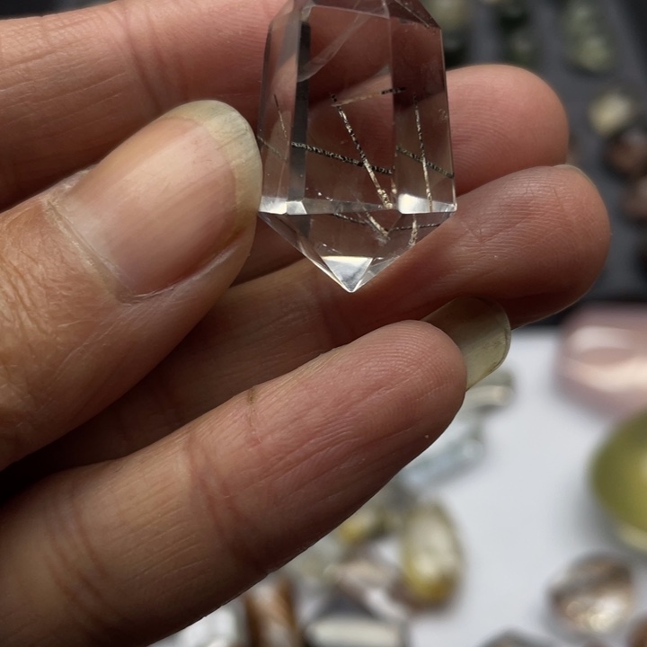 纯天然幽灵碧玺（处理）