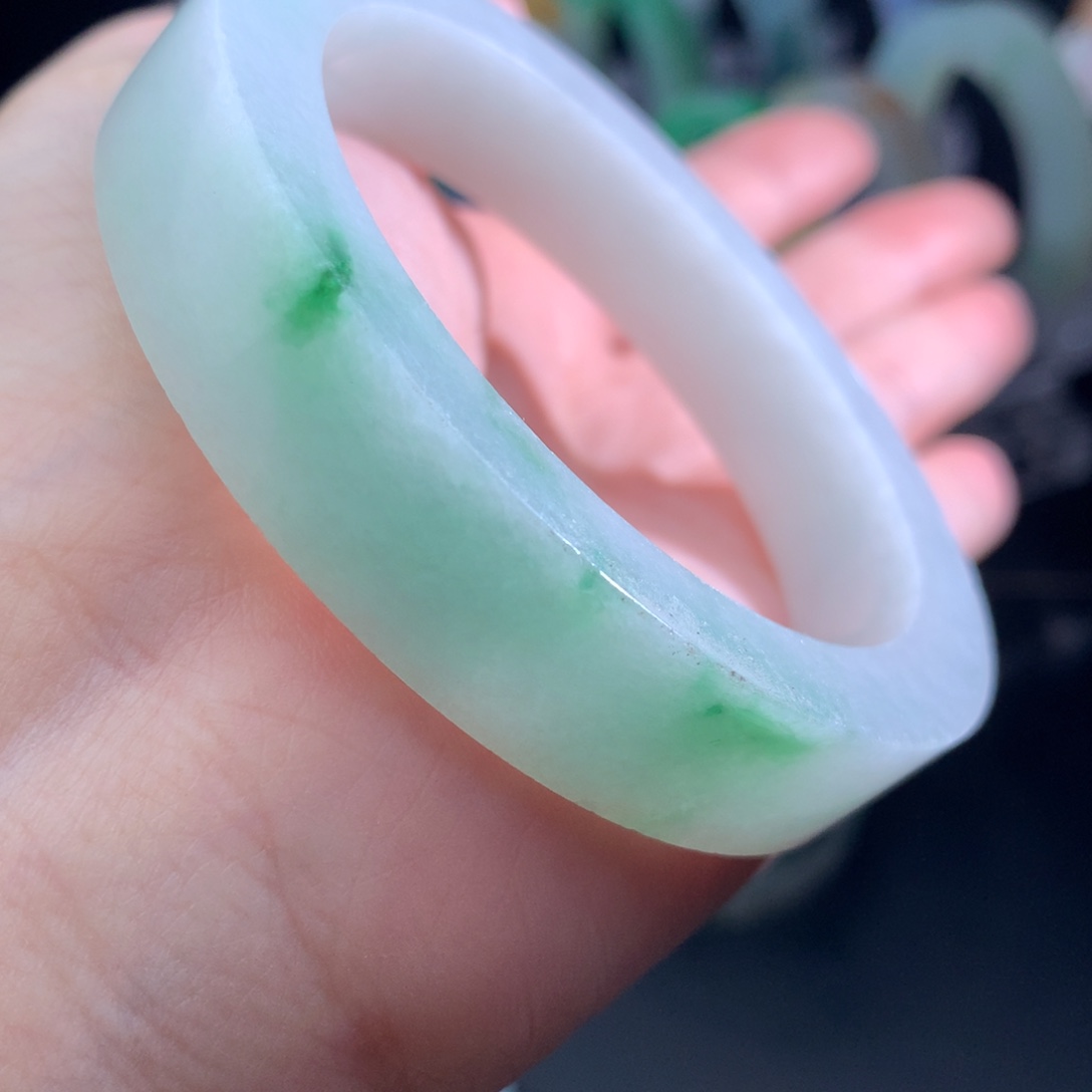 定制翡翠手镯未镶嵌