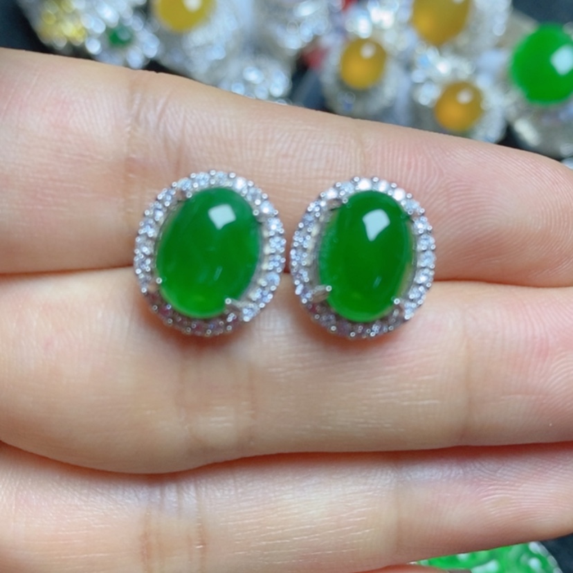 【闪购商品】翡翠挂件银S925镶嵌蛋面耳钉
