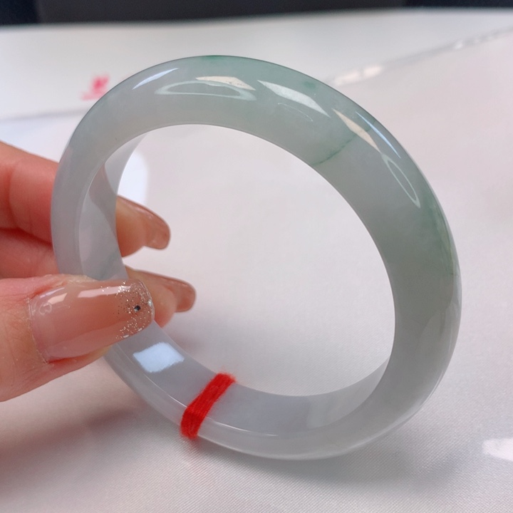 翡翠手镯未镶嵌54。56