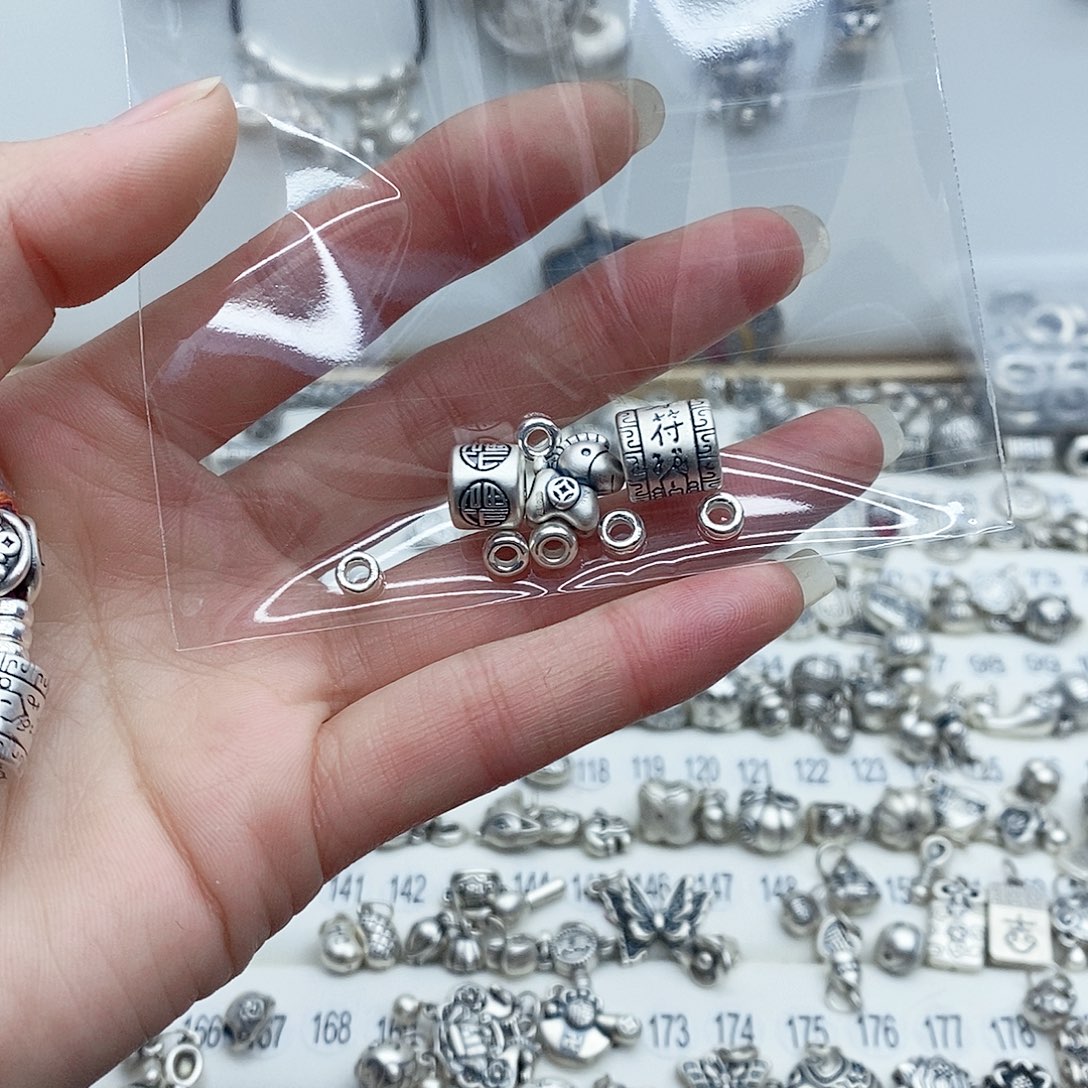 足银锦纶护身符小马福子手链足银