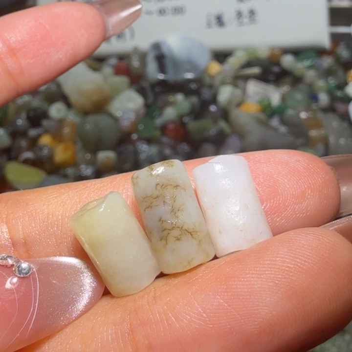 和田玉未镶嵌珠宝半成品