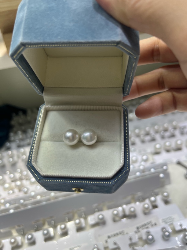 澳白素钉9-10一对 