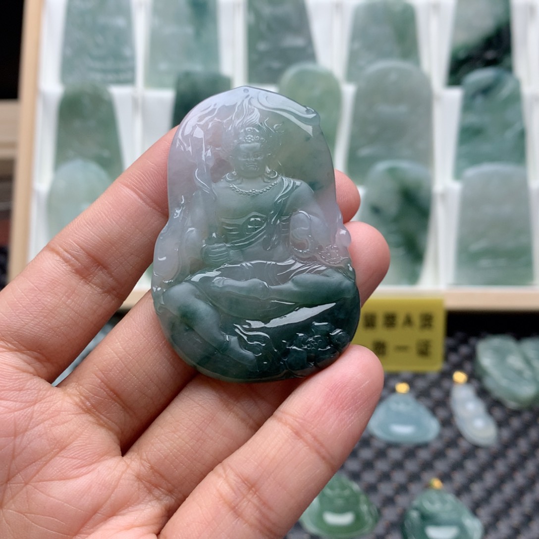 翡翠未镶嵌吊坠(不含链)尘***定不动