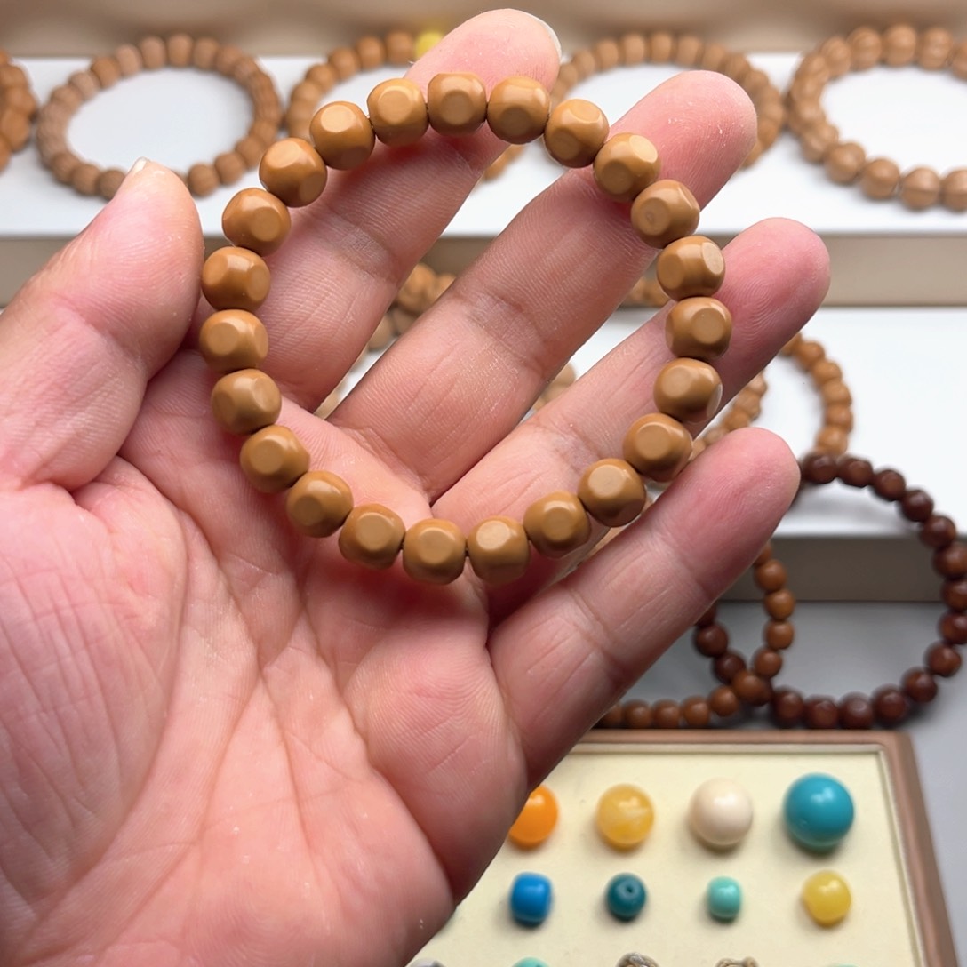 猴头核桃吊坠瑕疵款