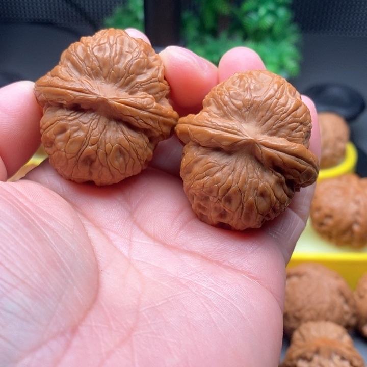 文玩核桃把件M***吴元宝